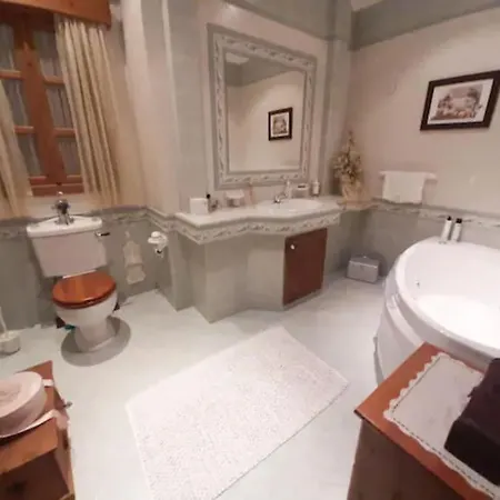Homestay St Julian's Twin In A Private House *