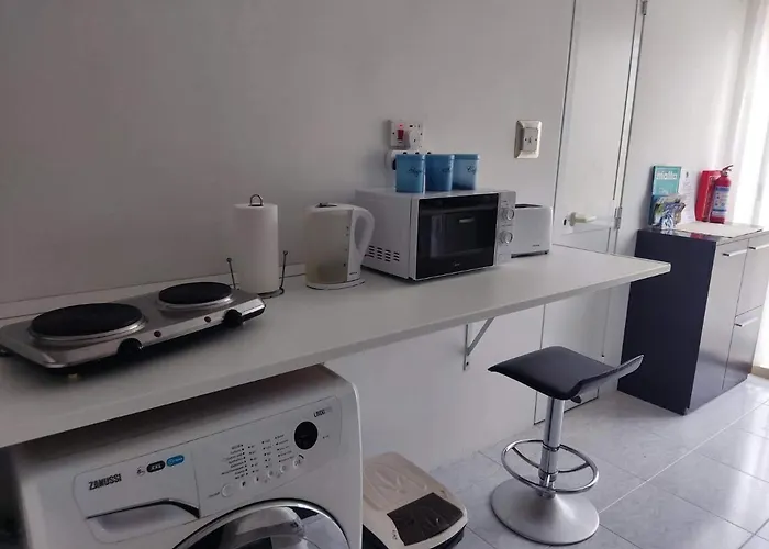 St Julian's Twin In A Private House * San Ġiljan