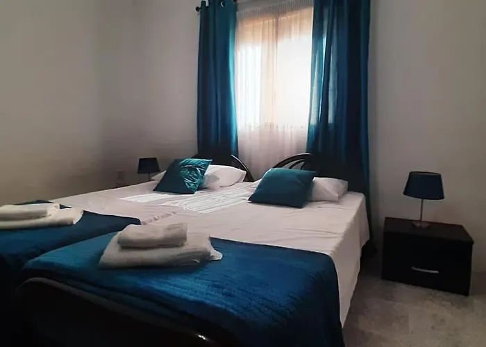 St Julian's Twin In A Private House Δωμάτια σε οικογενειακή κατοικία